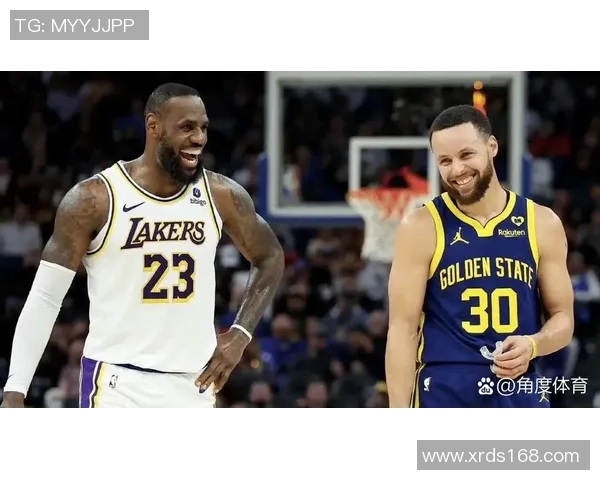 2016年NBA季后赛第三场开拓者与勇士激战回顾与精彩瞬间分析 2016年NBA季后赛第三场开拓者与勇士激战回顾与精彩瞬间分析