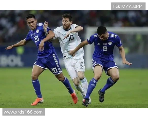 球场角力，美国和巴拉圭热身赛补时阶段产生大规模抵触